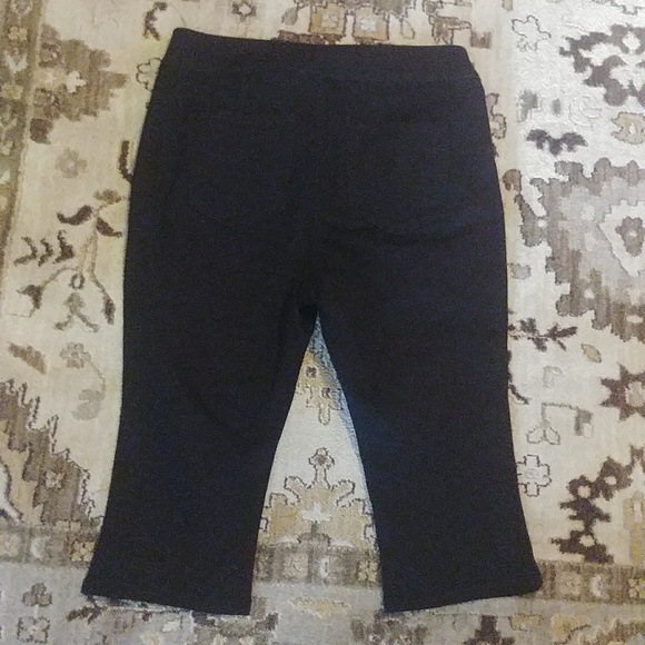 Lane Bryant Capris Pants - Picture 3 of 8